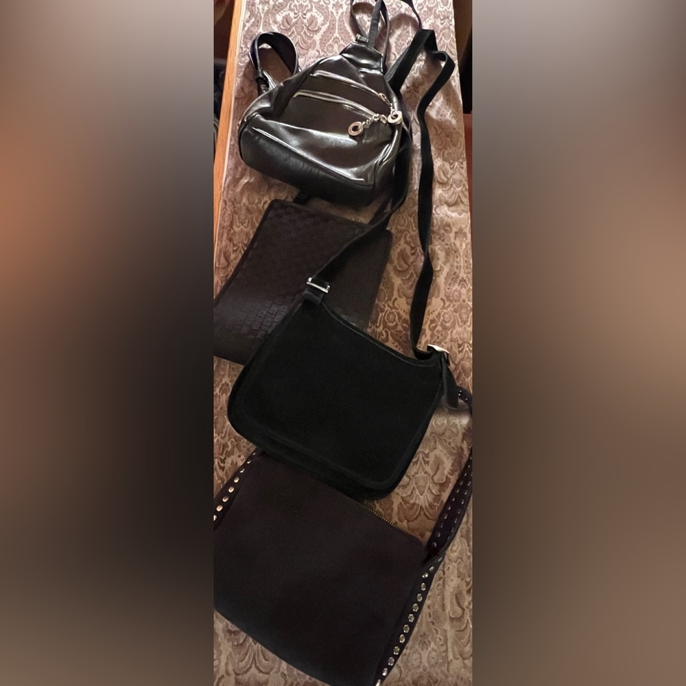 Lot of 4 black evening bags, EUC!!! ❤️